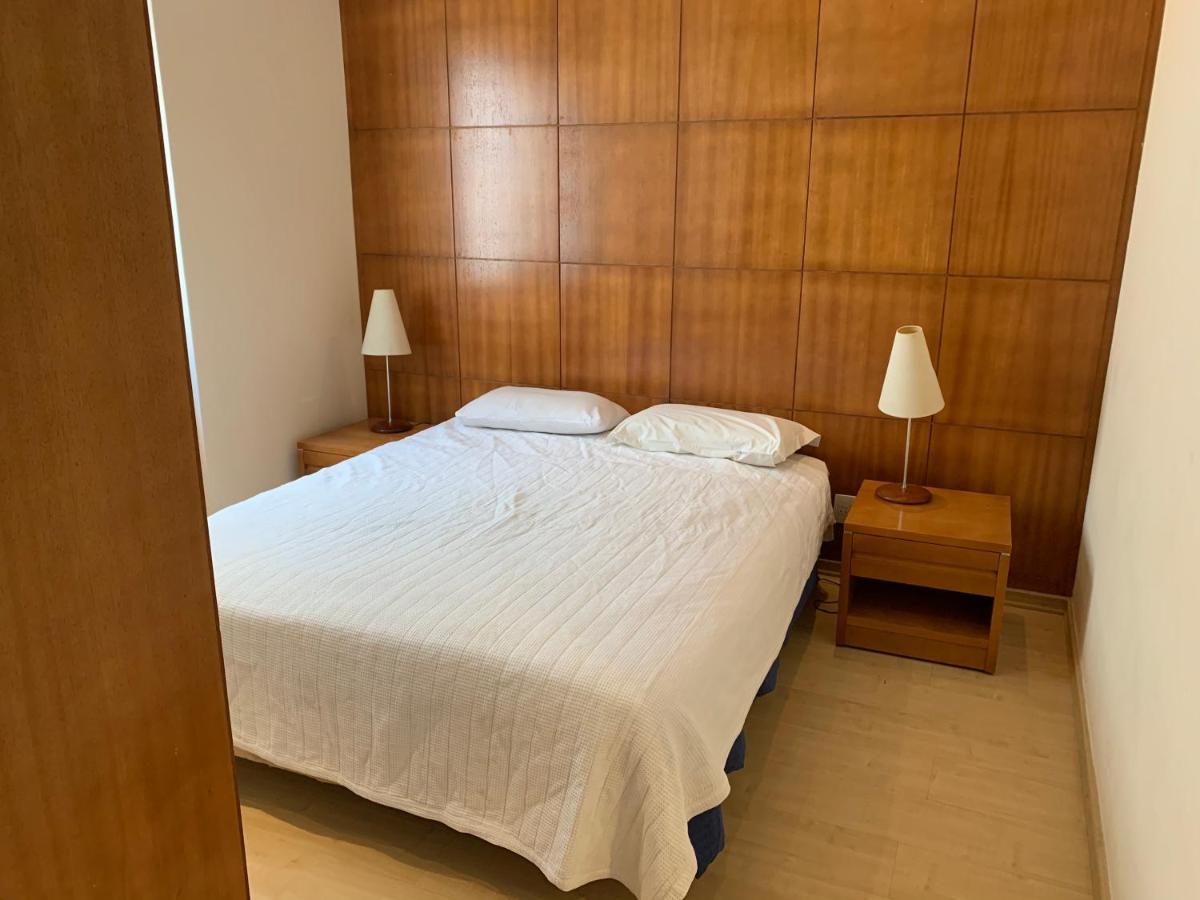 Residencial Com Servicos 45 Metros Decorado Com Sala, Suite E Cozinha Na Quadra Da Praia De Copacabana Рио де Жанейро Екстериор снимка