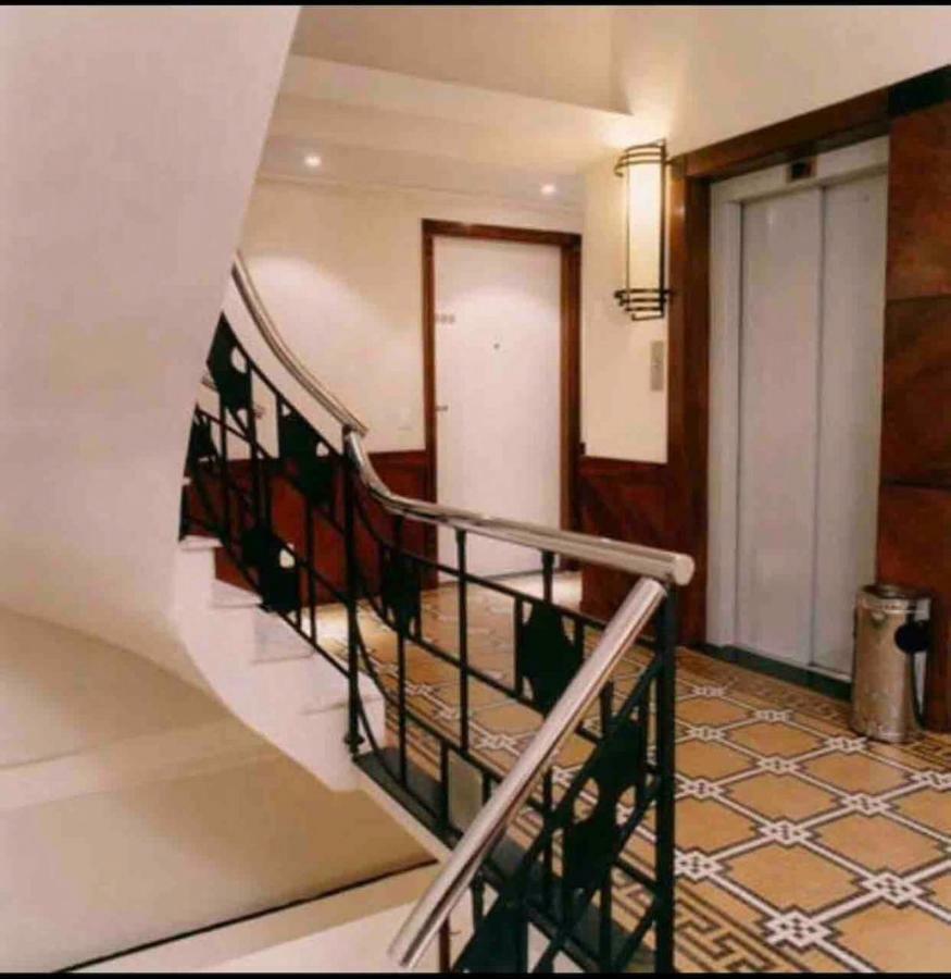 Residencial Com Servicos 45 Metros Decorado Com Sala, Suite E Cozinha Na Quadra Da Praia De Copacabana Рио де Жанейро Екстериор снимка